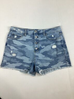 Time and Tru Camo Distressed High Rise Button Fly Stretch Jean Shorts Size 14